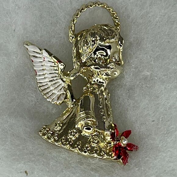 Vintage Gerry’s Angel holding pearl centered Poinsettia. - Picture 2 of 7